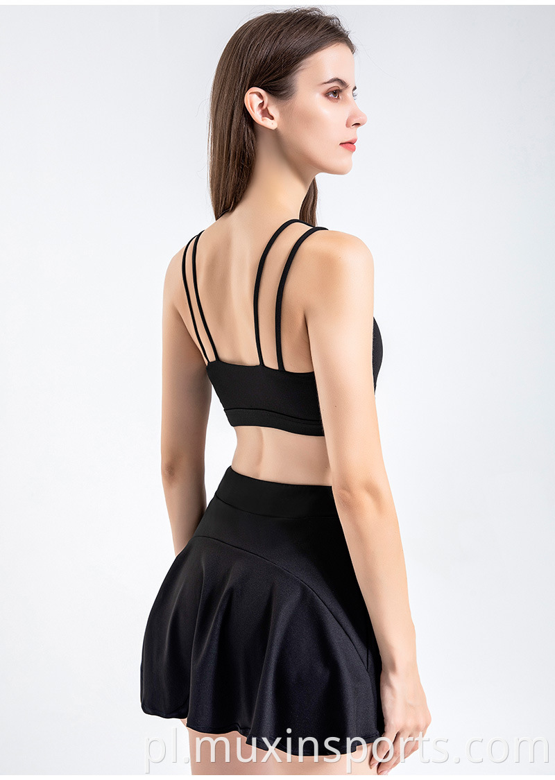 Black Golf Skirt Back Model